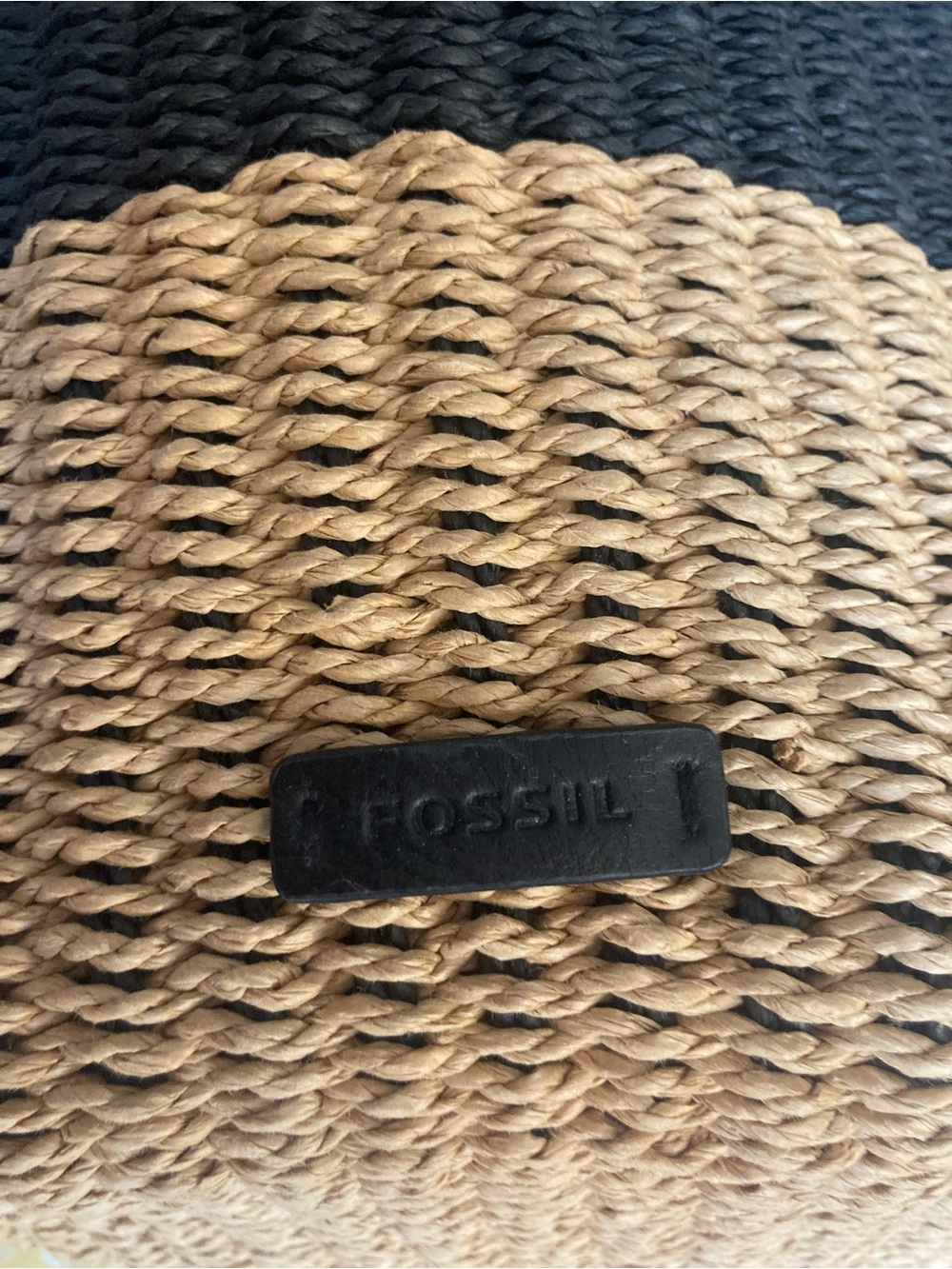 Fossil Straw Handbag - Picture 11 of 12